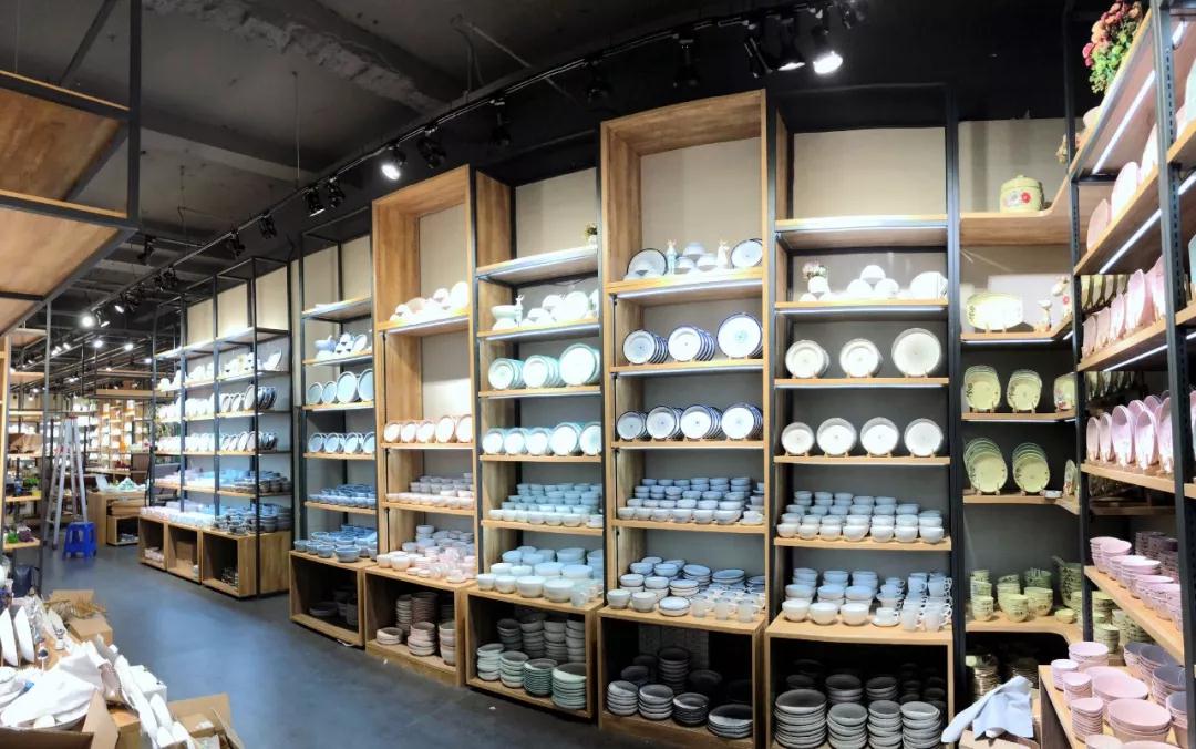 【重磅消息】雷火竞技app，沈阳南塔店形象店，“新装”亮相！